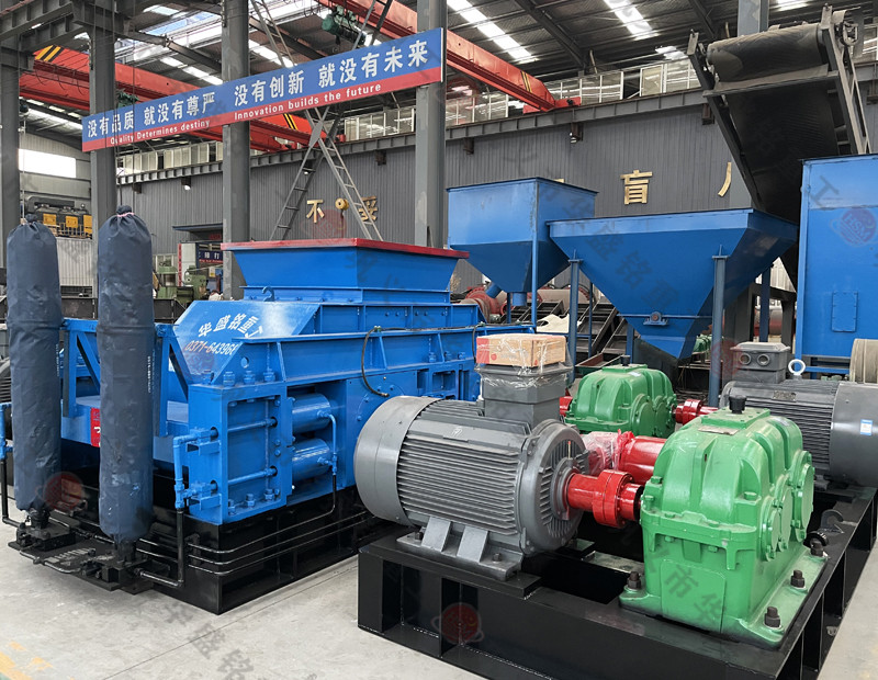 砂石廠對輥制砂機(jī)多少錢？如何提高制砂機(jī)的產(chǎn)量?